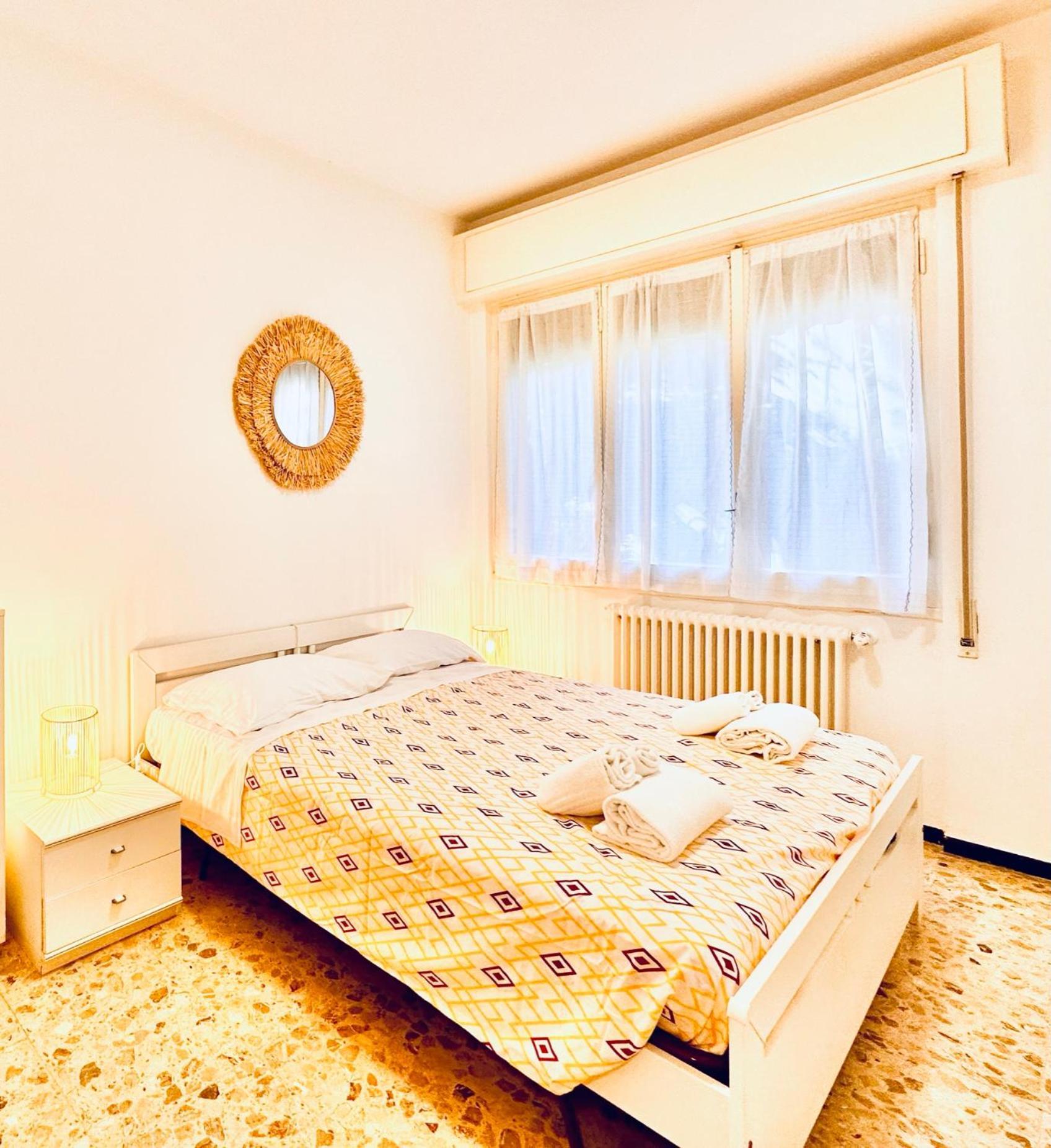Hostdomus - Cozy Corner Near The Sea Finale Ligure Exterior foto